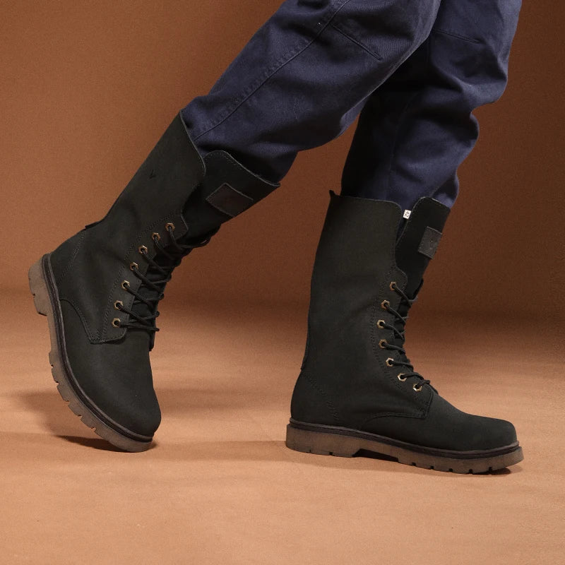 Cow Leather Men's Hiking boots Motorcycle Boots waterproof high top Combat Boots Gothic Belt Punk Boots Men Tactical Sneakers